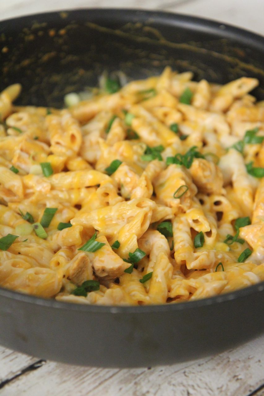 This take on pasta has all the great things in Buffalo Chicken combines with the comfort food feeling of pasta.
