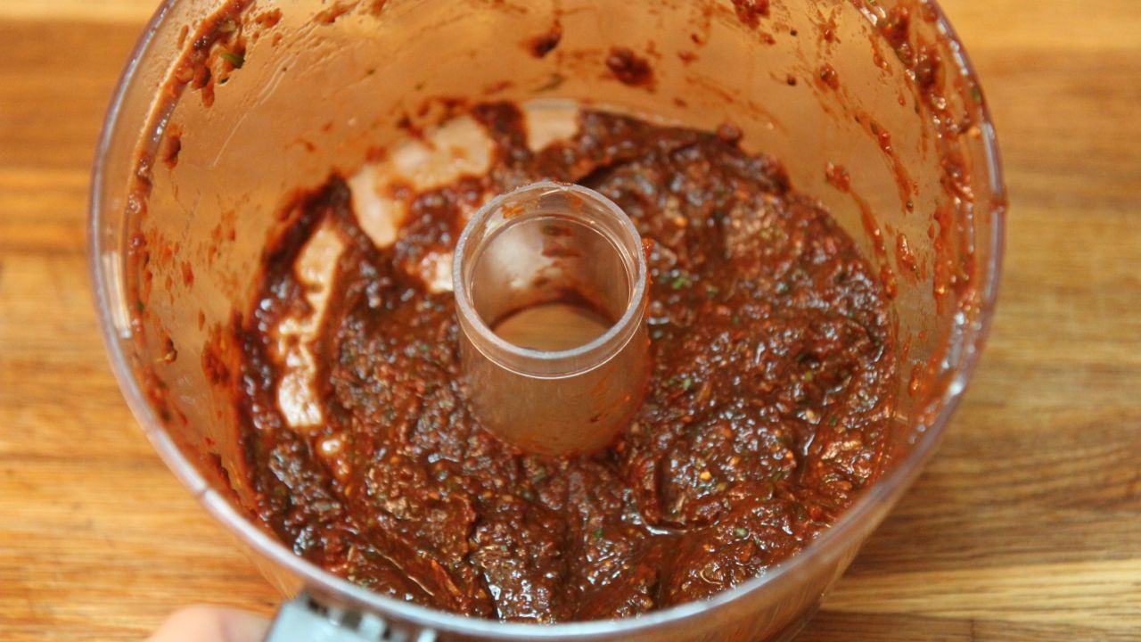 Blend the chilis to make a delicious chili cause for these carne asada tacos.
