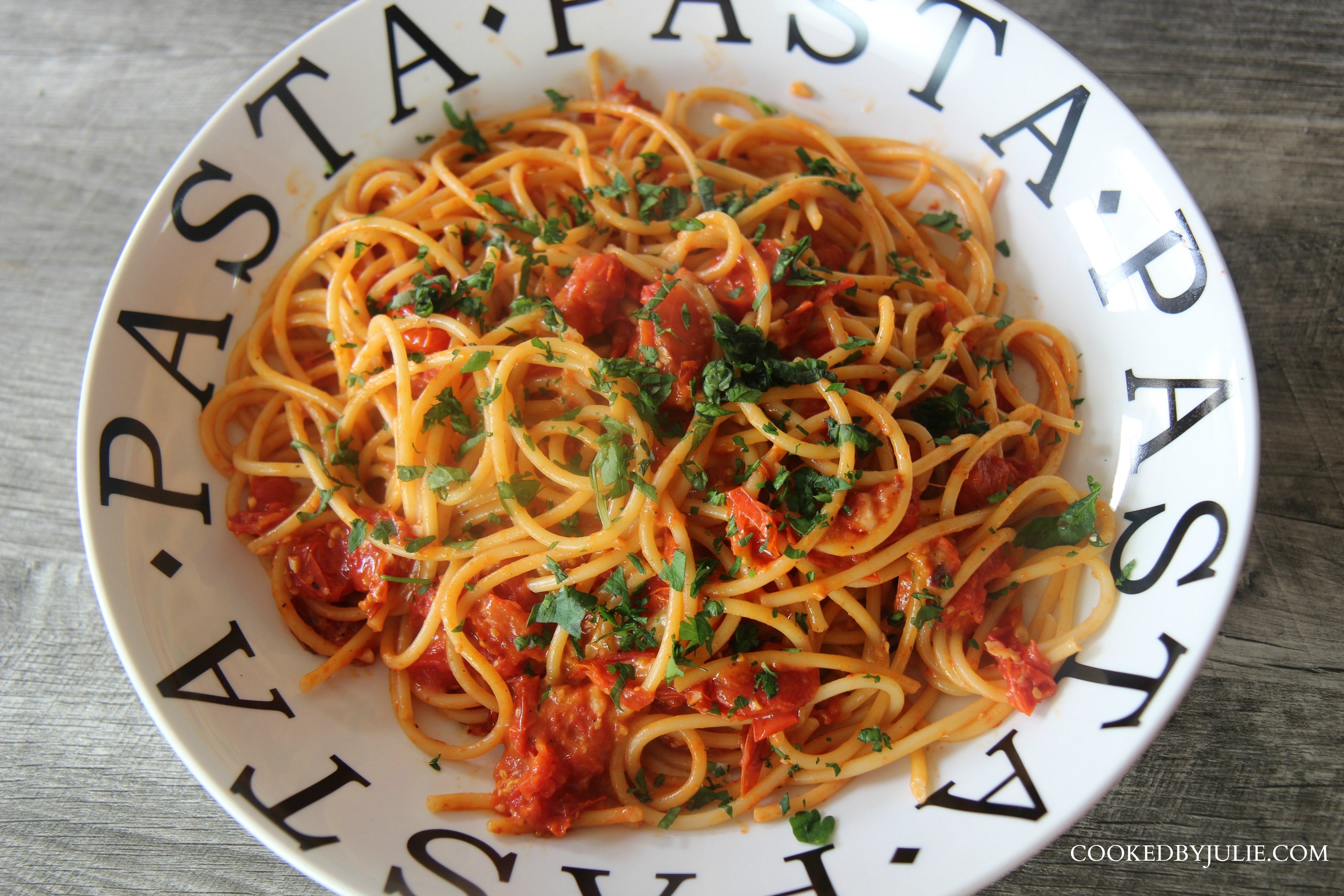 This roasted tomato bucatini is such a refreshing pasta dish with cheese and fresh roasted tomatoes