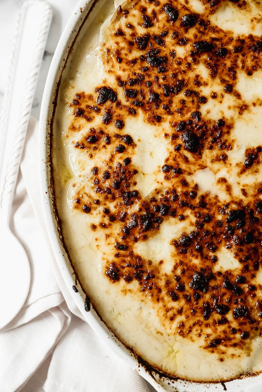 cheesy scalloped potatoes up close. 