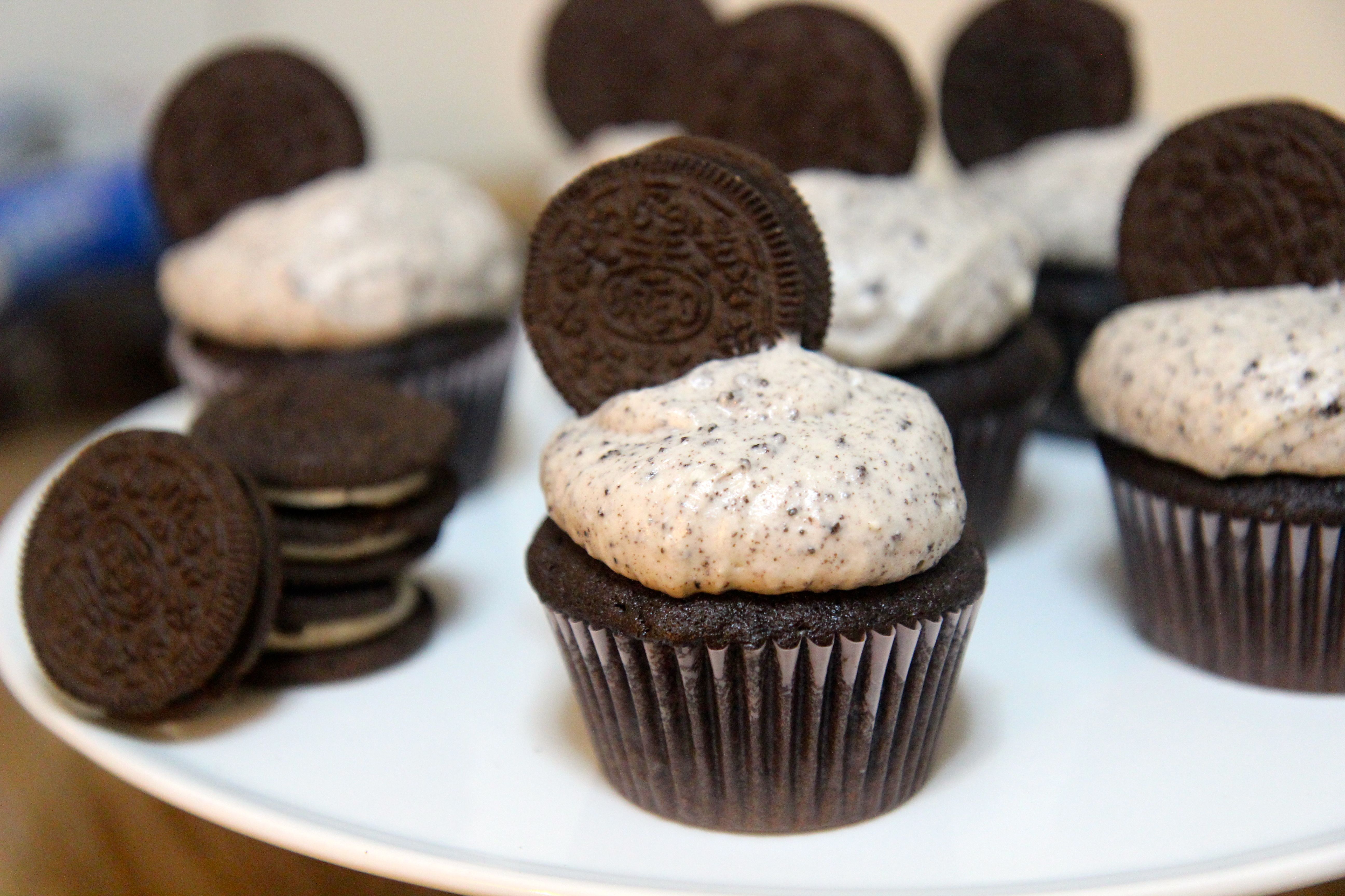 Oreo Cupcakes | Cooked by Julie