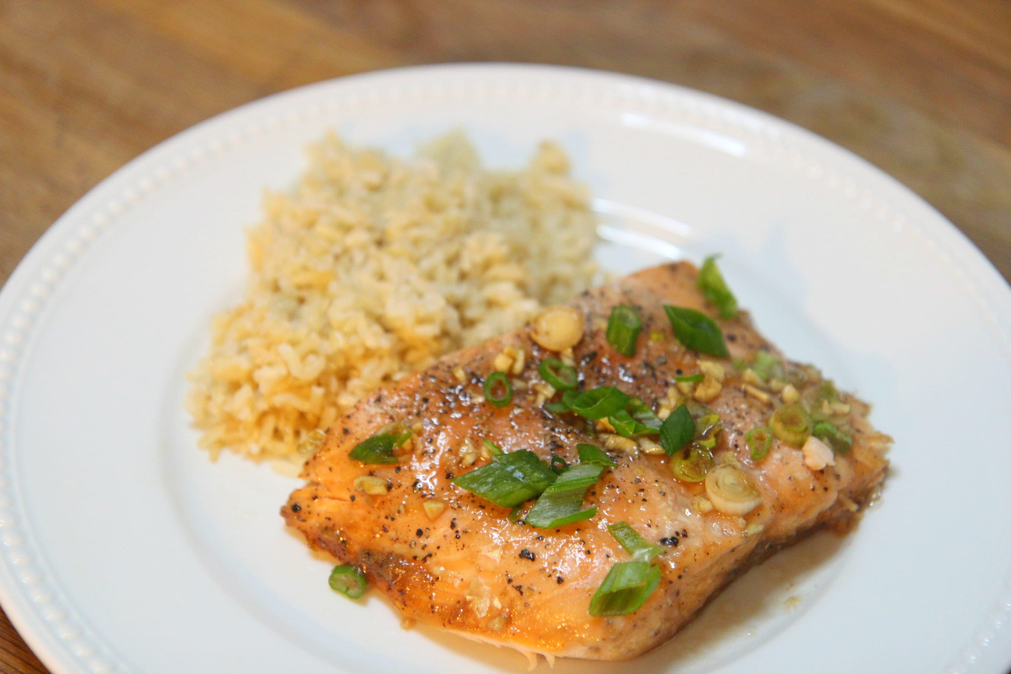 honey glazed salmon with garlic and scallions 