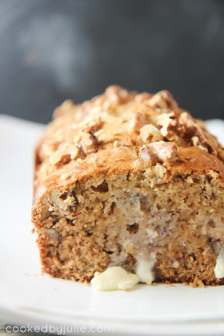 Moist Banana Bread Recipe (VIDEO) Cooked by Julie