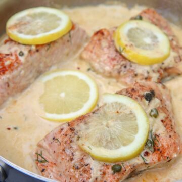 pan seared salom with a creamy lemon sauce