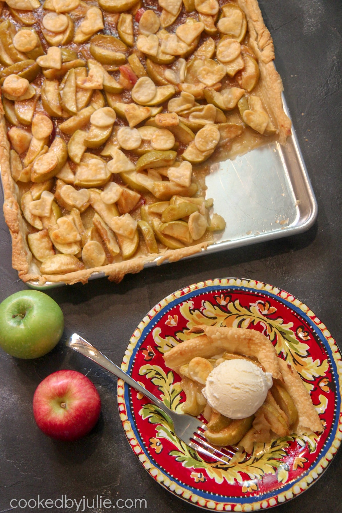 Baked Slab Apple Pie 