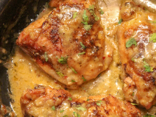 Creamy Smothered Chicken Thighs Cooked by Julie + video