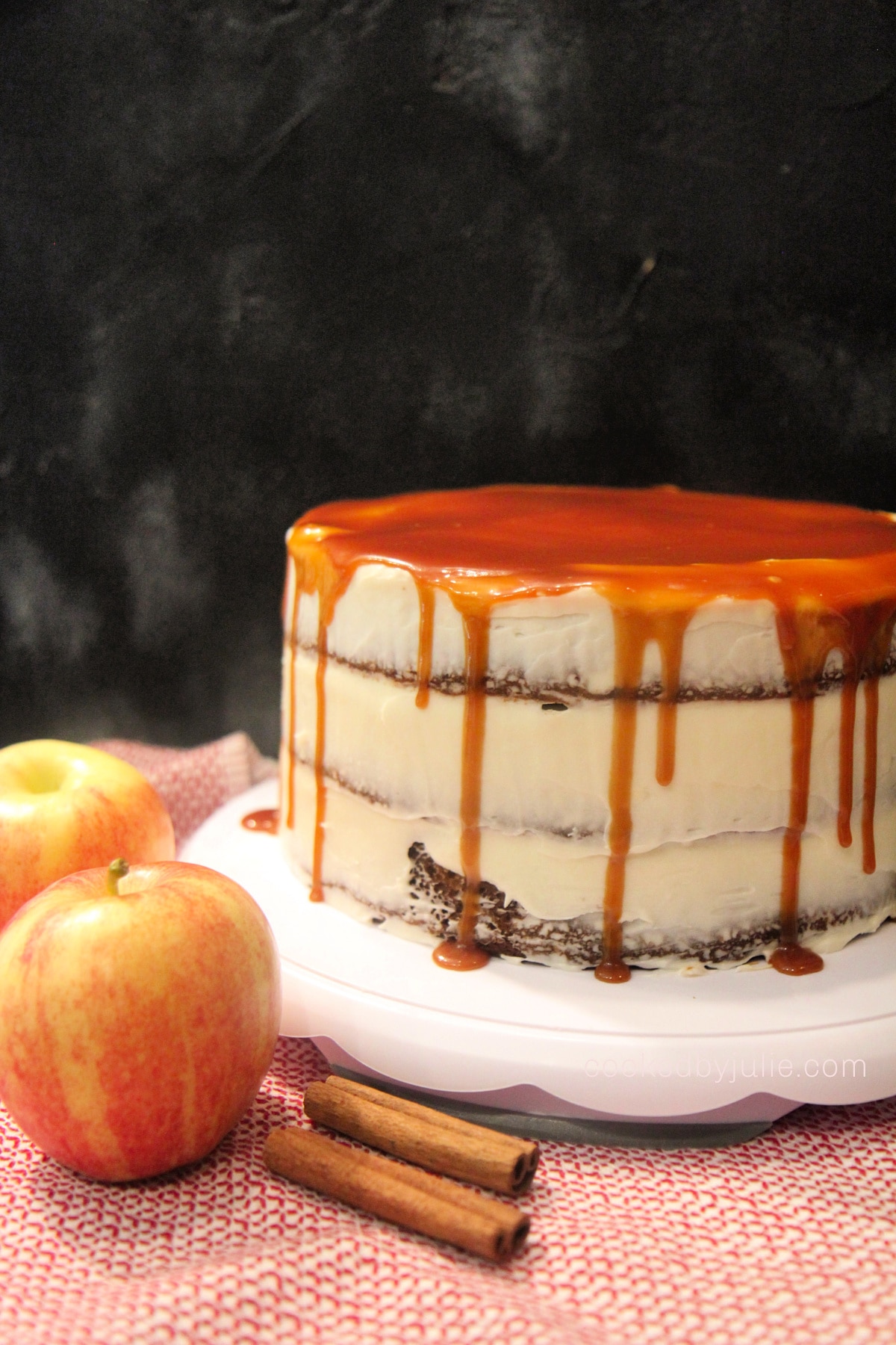 Caramel apple layer cake 
