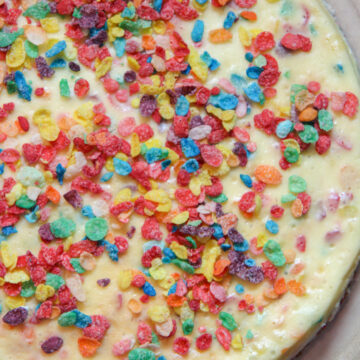 fruity pebble cheesecake