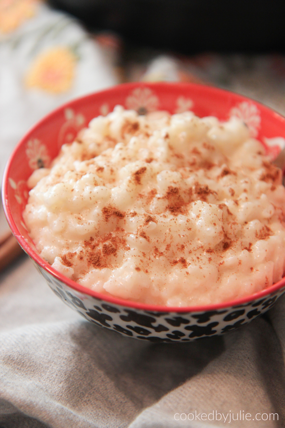 arroz con leche in a small bowl 