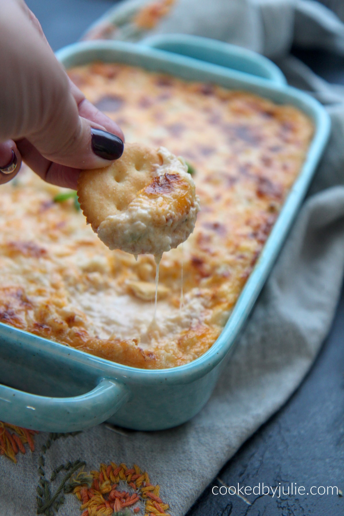 ritz cracker with hot crab dip 