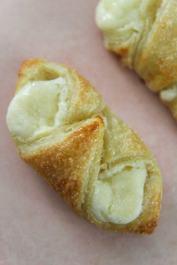 Puerto Rican quesitos up close.