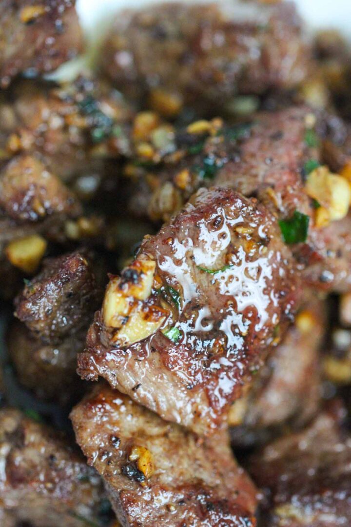 Garlic Butter Steak Tips (Super Easy) Cooked by Julie