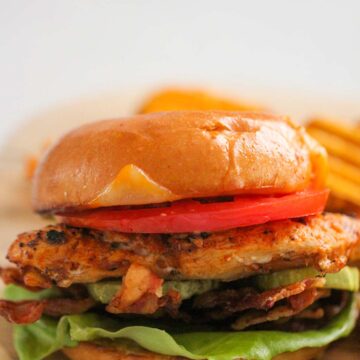 spicy grilled chicken sandwich up close.