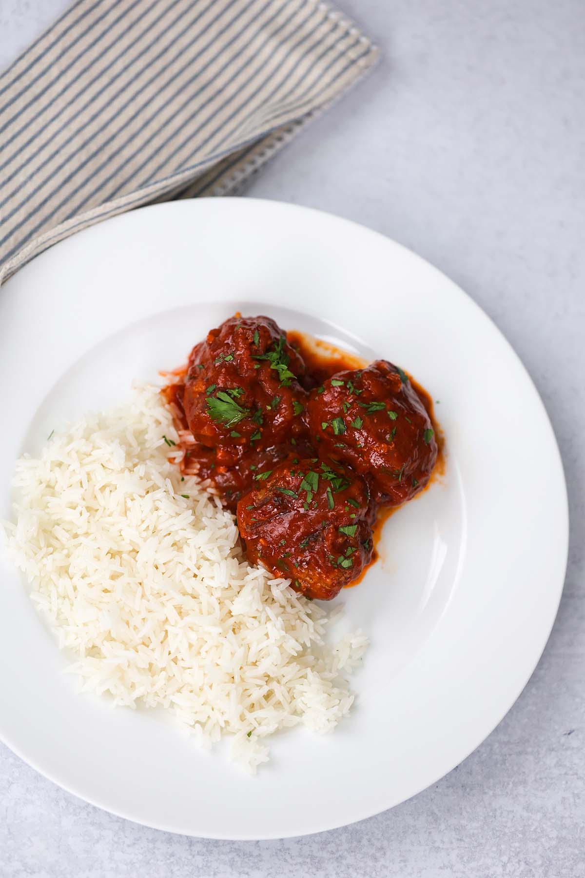 Albondigas Cubanas Criollas (Cuban Meatballs) - Cooked by Julie