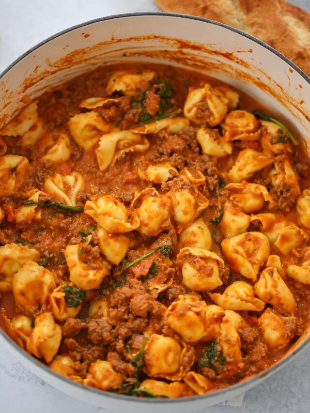 One Pot Tortellini Story - Cooked by Julie