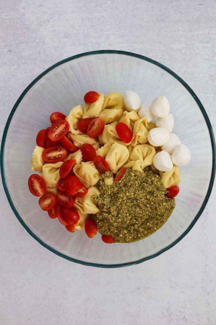 Pesto Tortellini Salad(Just 4 ingredients) Cooked by Julie