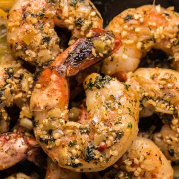 baked shrimp up close.