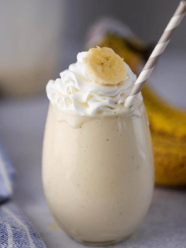 Creamy Banana Milkshake Story Cooked by Julie