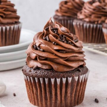 cropped-chocolate-cupcakes-four.jpg