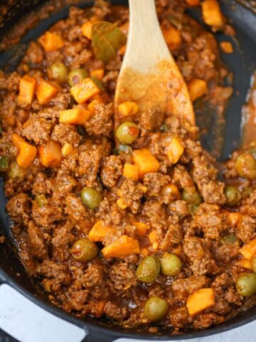 cropped-picadillo-with-sweet-potatoes-one.jpg