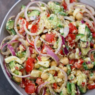 chickpea salad in a bowl up close.