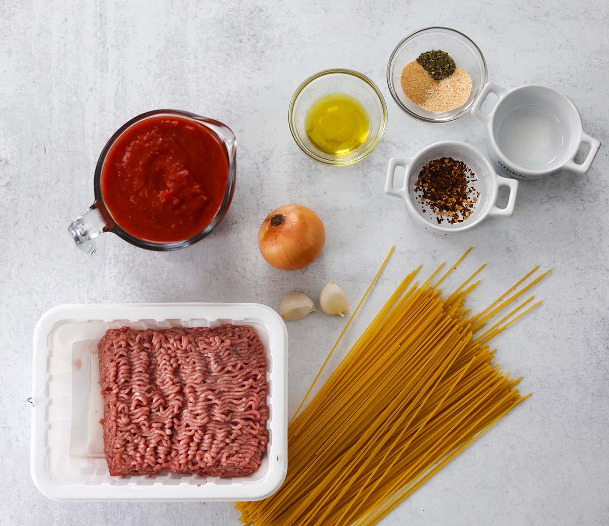 Ingredients for ground turkey spaghetti. 