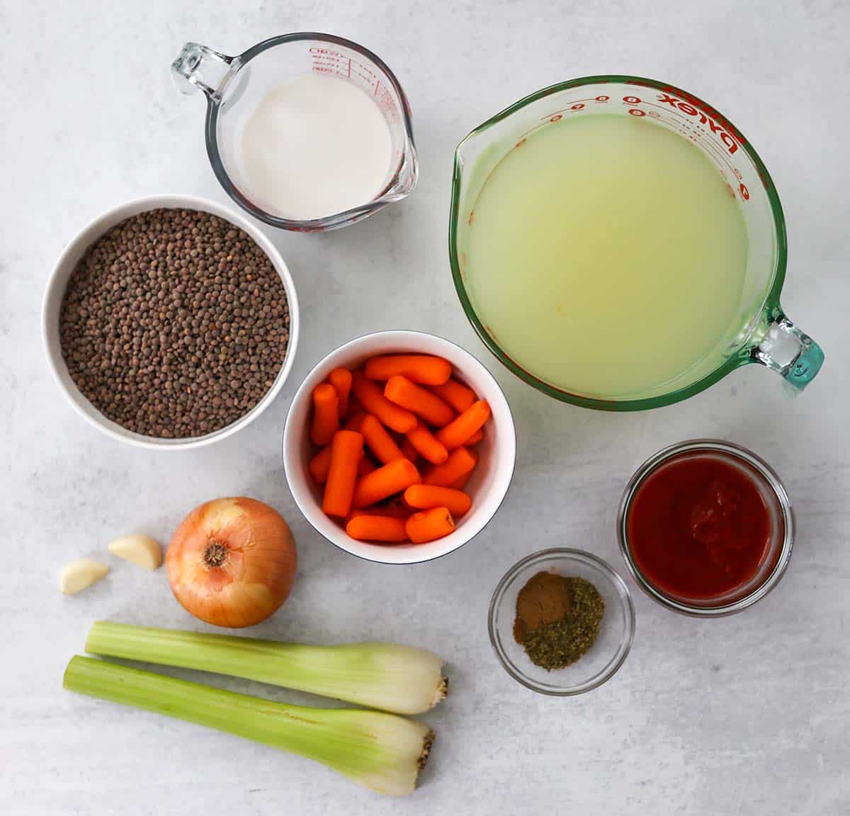 Ingredients for crockpot lentil soup. 